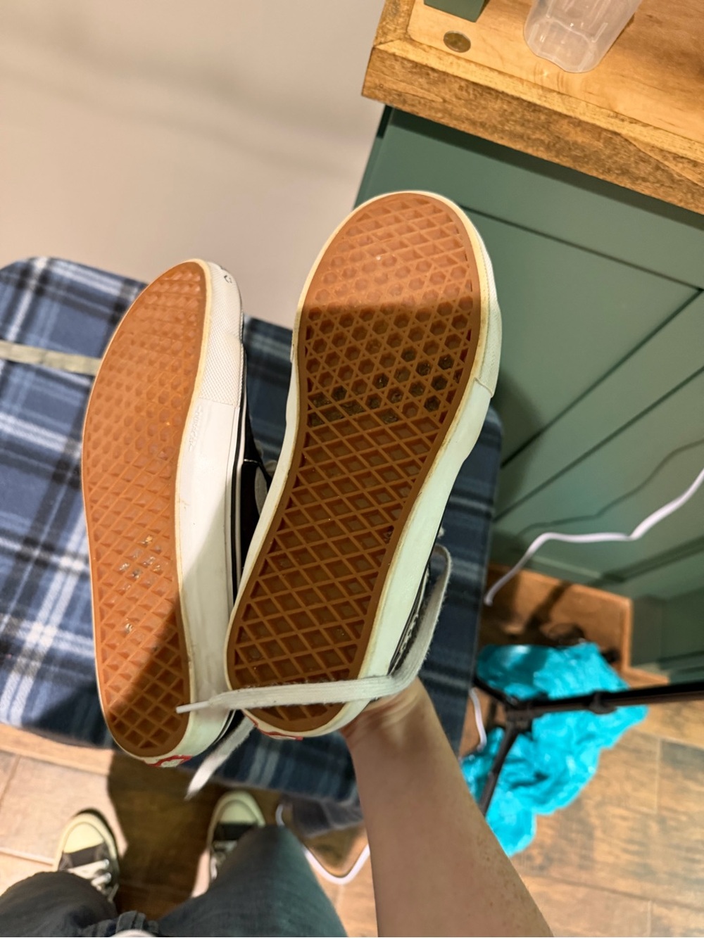 vans - Picture 5 of 8